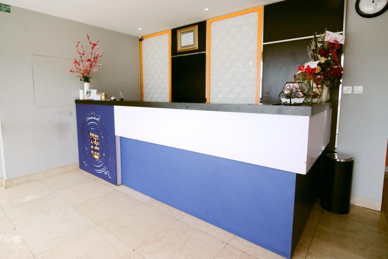 Oyo 592 Budget Hotel By The Harbour Padang  Zewnętrze zdjęcie
