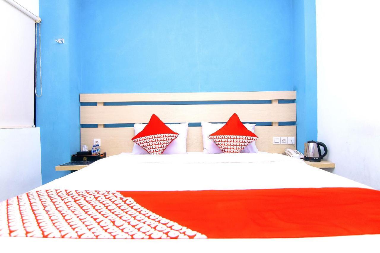 Oyo 592 Budget Hotel By The Harbour Padang  Zewnętrze zdjęcie