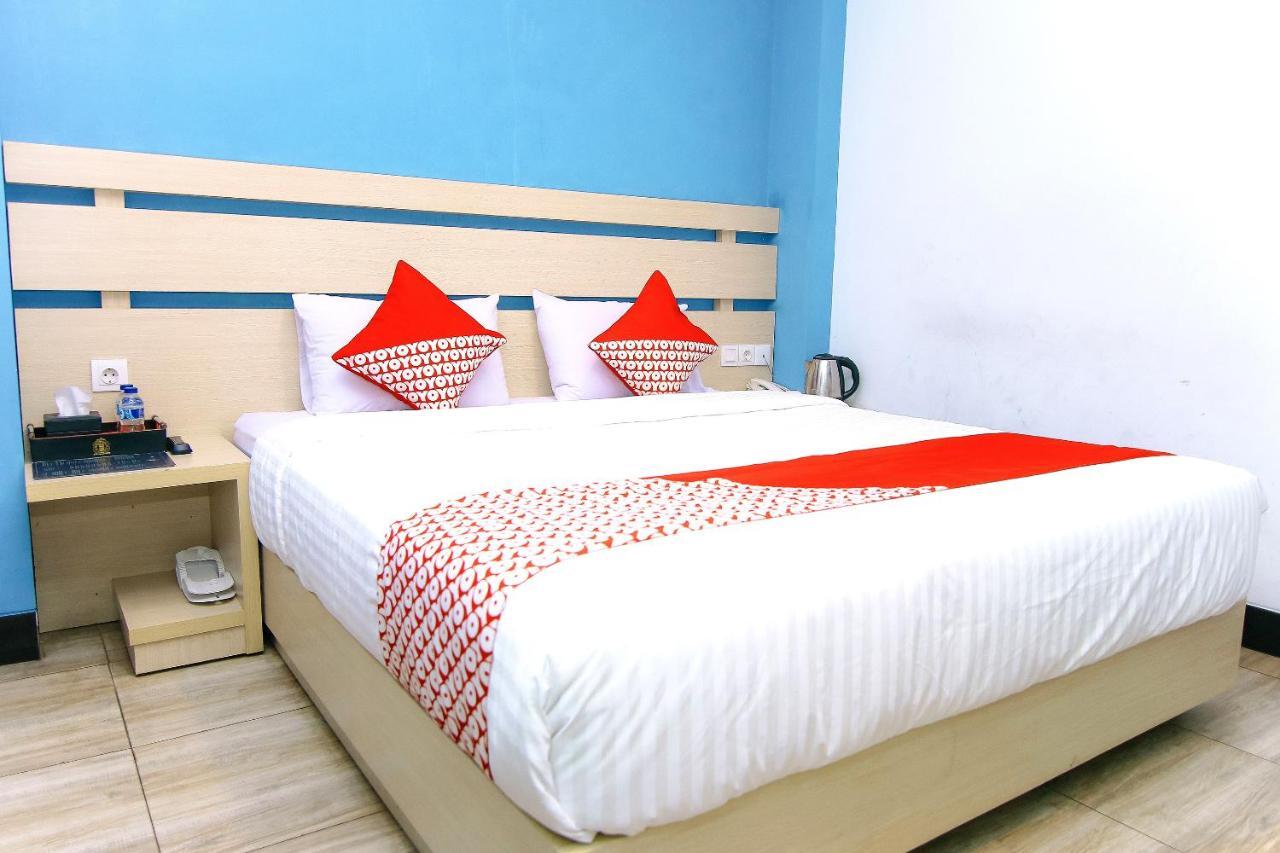 Oyo 592 Budget Hotel By The Harbour Padang  Zewnętrze zdjęcie